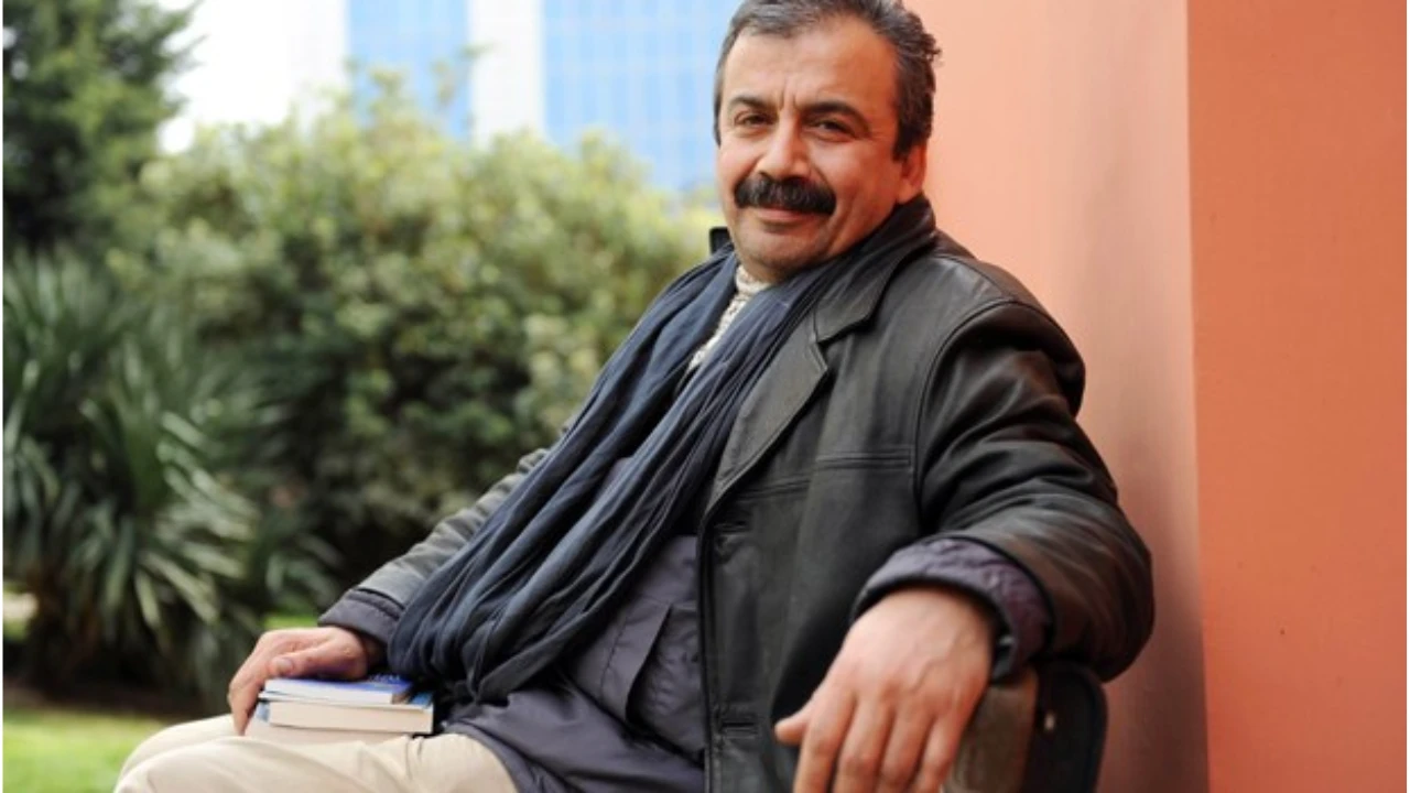 Bir Nehrin Ardından: Sırrı Süreyya Önder’e Veda